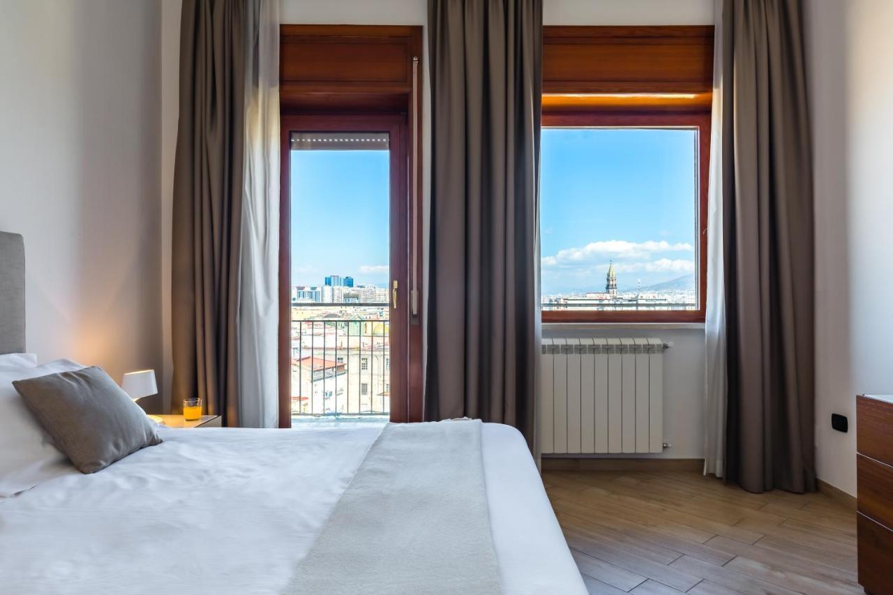 Duomo XI Apartment By Wonderful Italy Napoli Ngoại thất bức ảnh